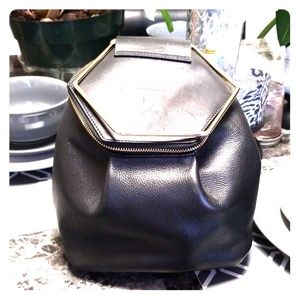 LIKE NEW| ZARA HEXAGONAL LEATHER MINI BACKPACK